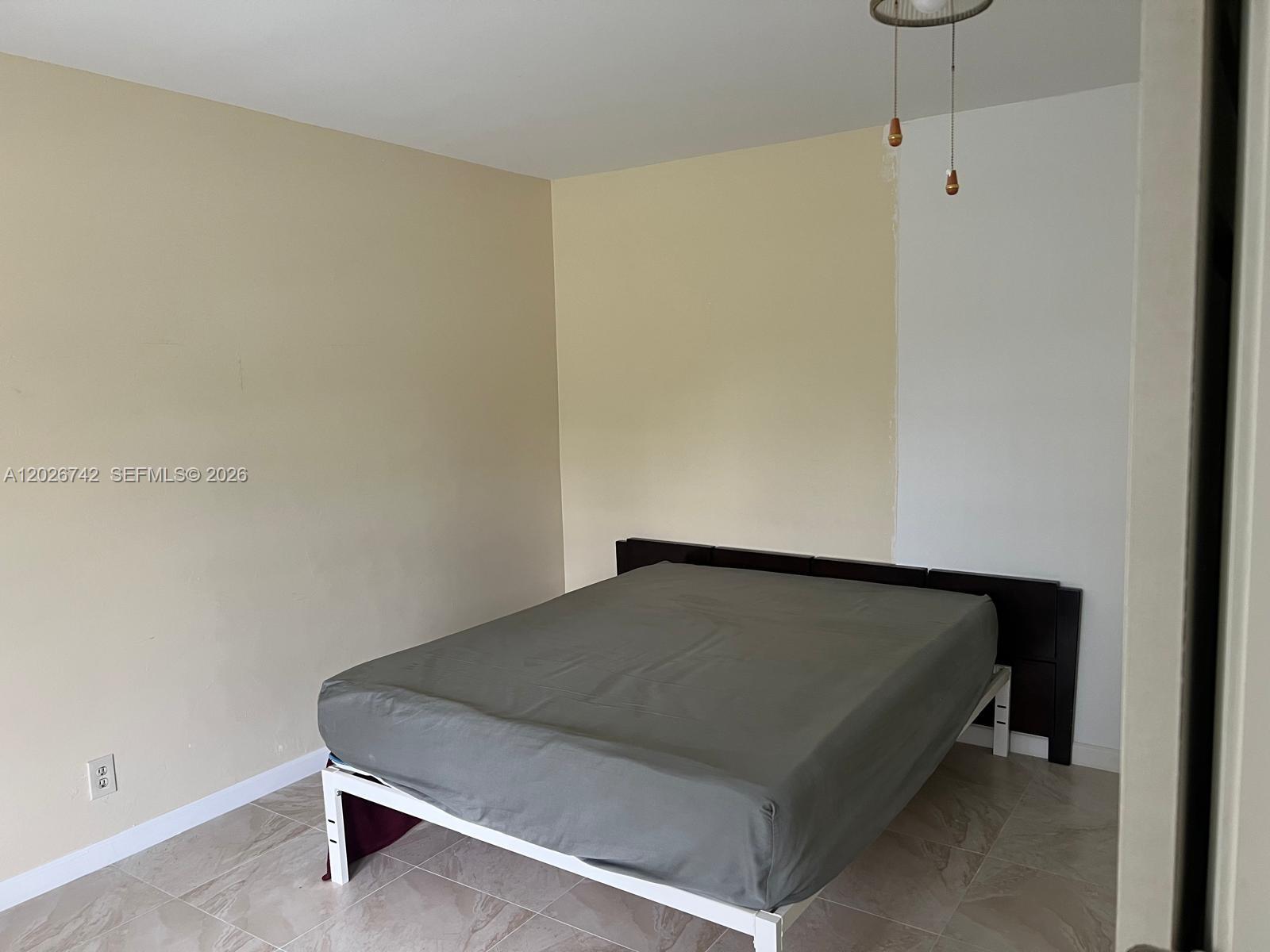 TAMARAC HILLS - Residential Lease