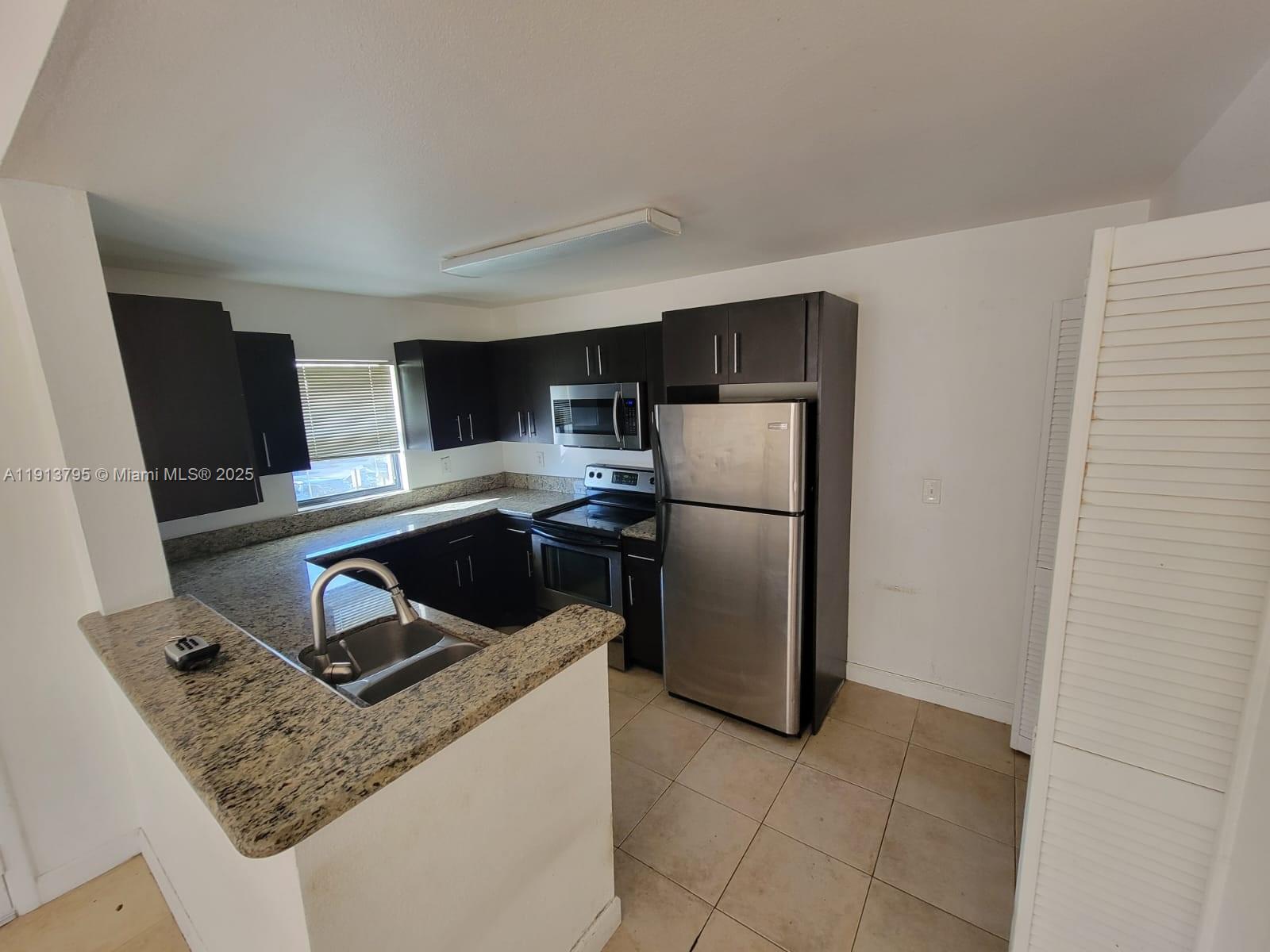 PRESERVE AT AVERY LAKES - Residential