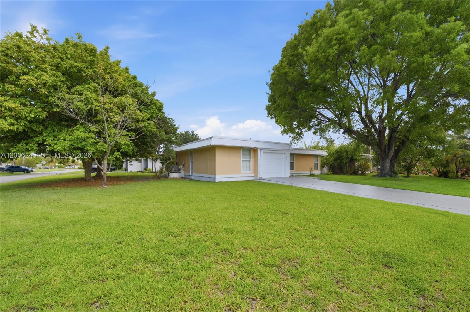 MAINLANDS OF TAMARAC LAKE - Residential