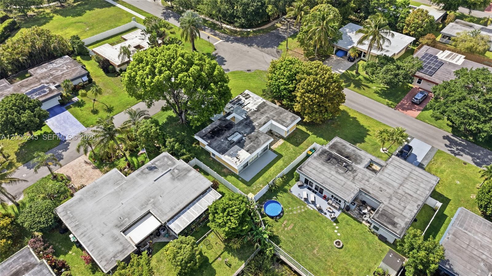 MAINLANDS OF TAMARAC LAKE - Residential