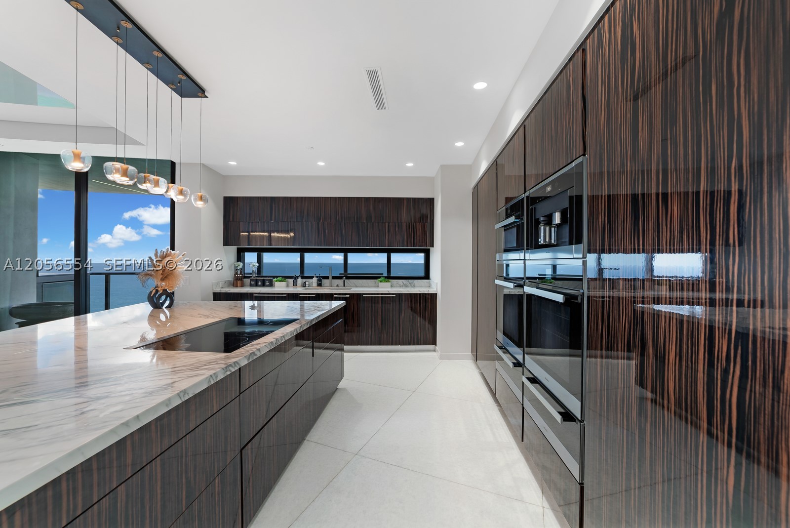 18555 COLLINS AVENUE COND - Residential