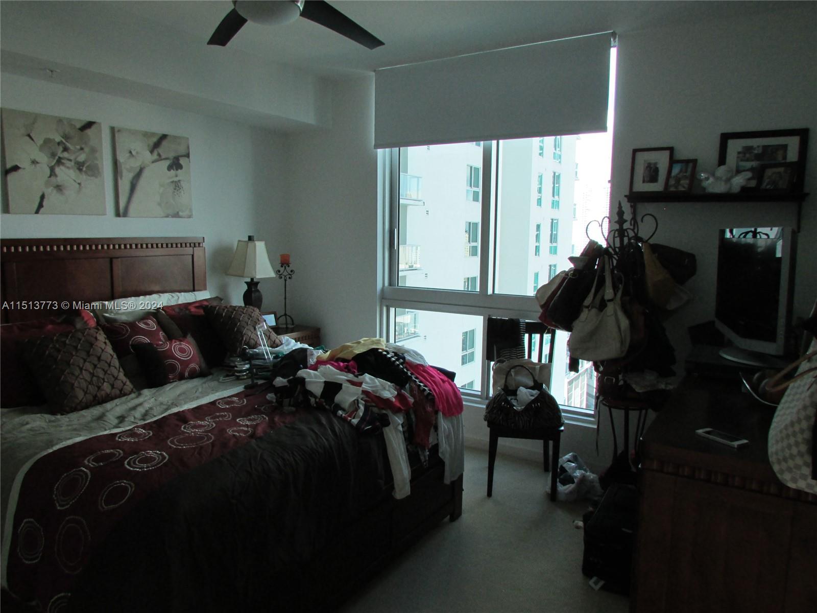 MET 1 CONDO - Residential