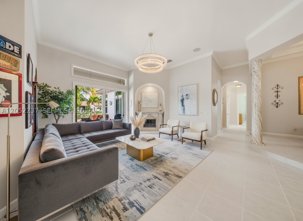 WYNDHAM LAKES WEST - Residential