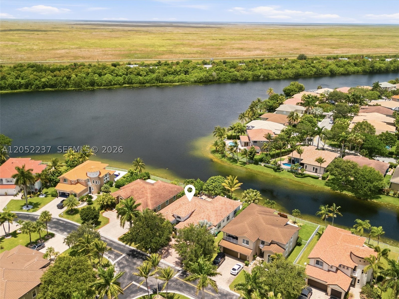 WYNDHAM LAKES WEST - Residential