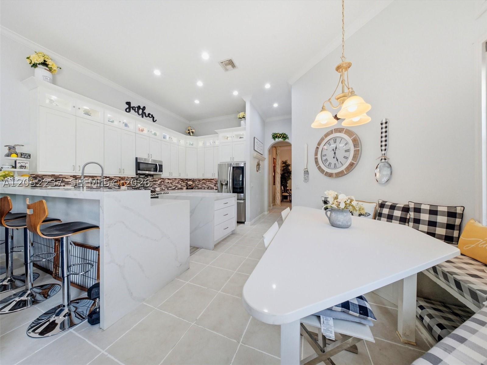 WYNDHAM LAKES WEST - Residential