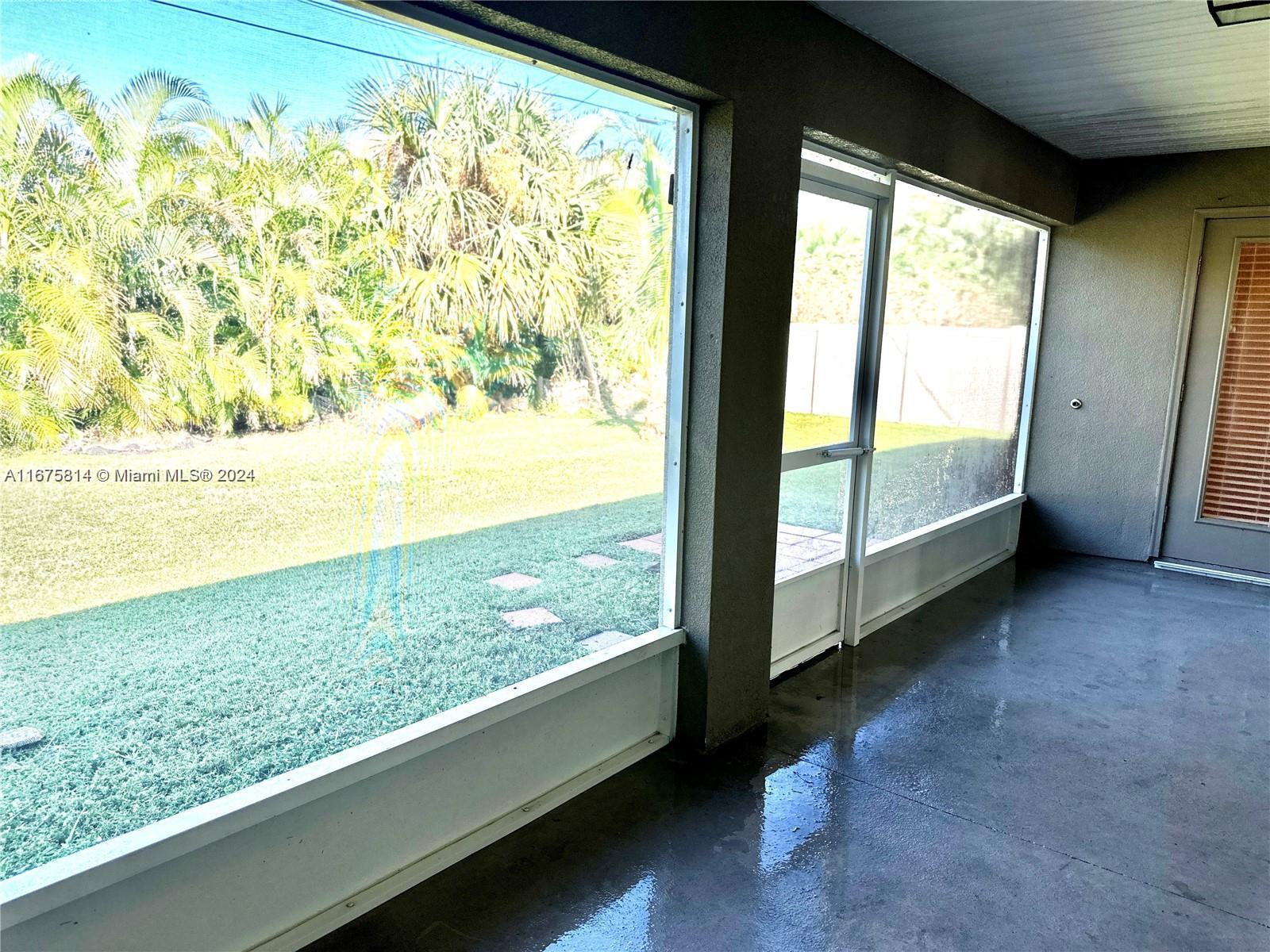 PORT ST LUCIE SECTION 43 - Residential Lease