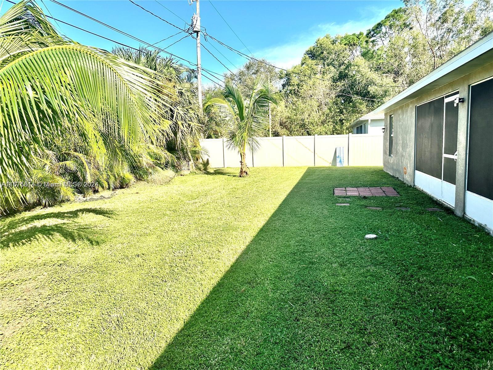 PORT ST LUCIE SECTION 43 - Residential Lease