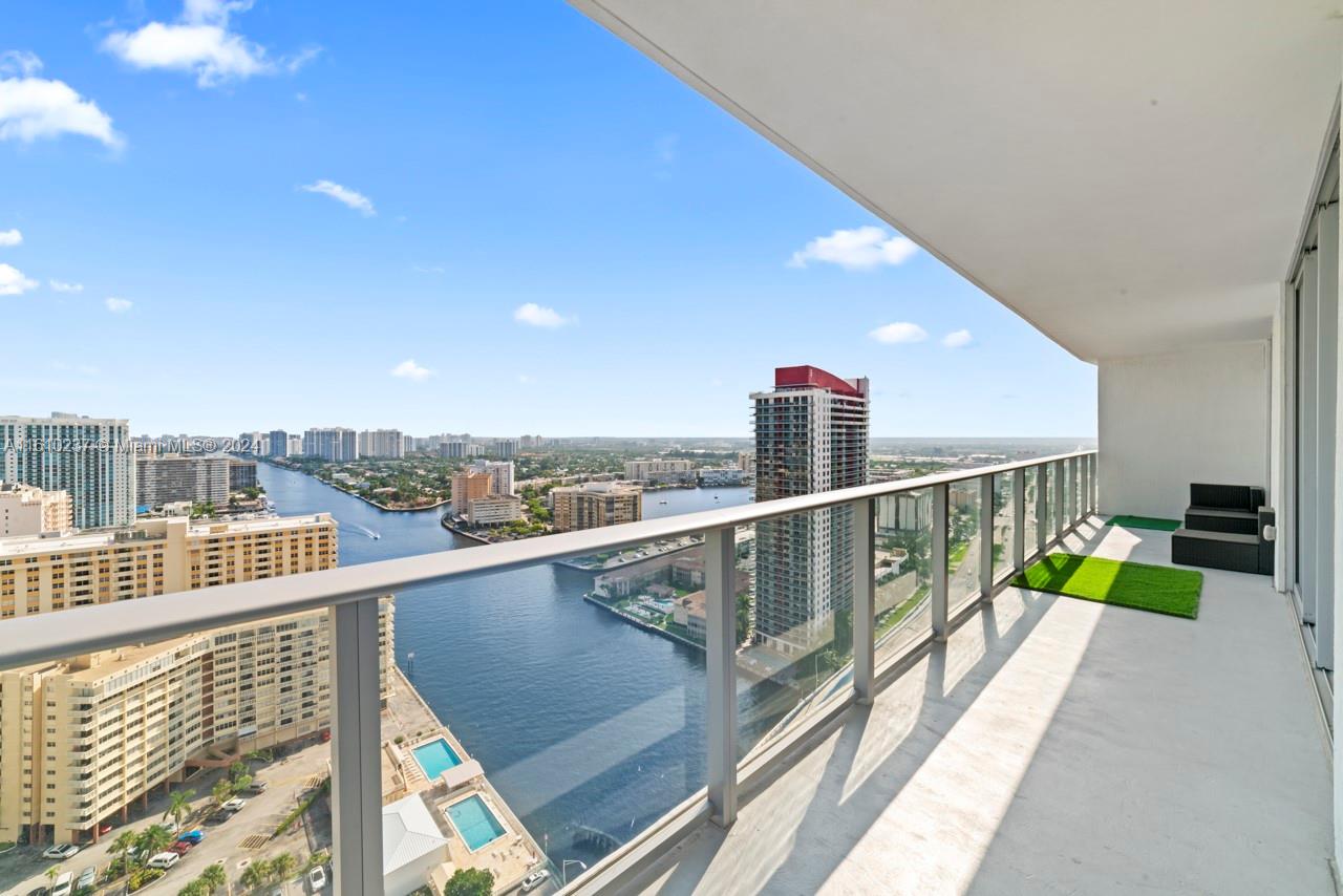 4010 SOUTH OCEAN CONDO - Residential