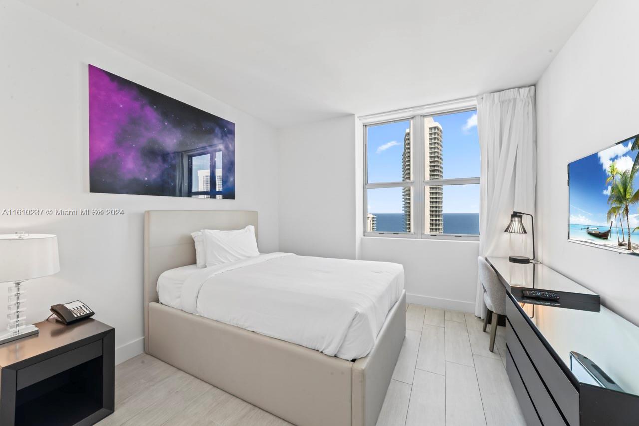 4010 SOUTH OCEAN CONDO - Residential