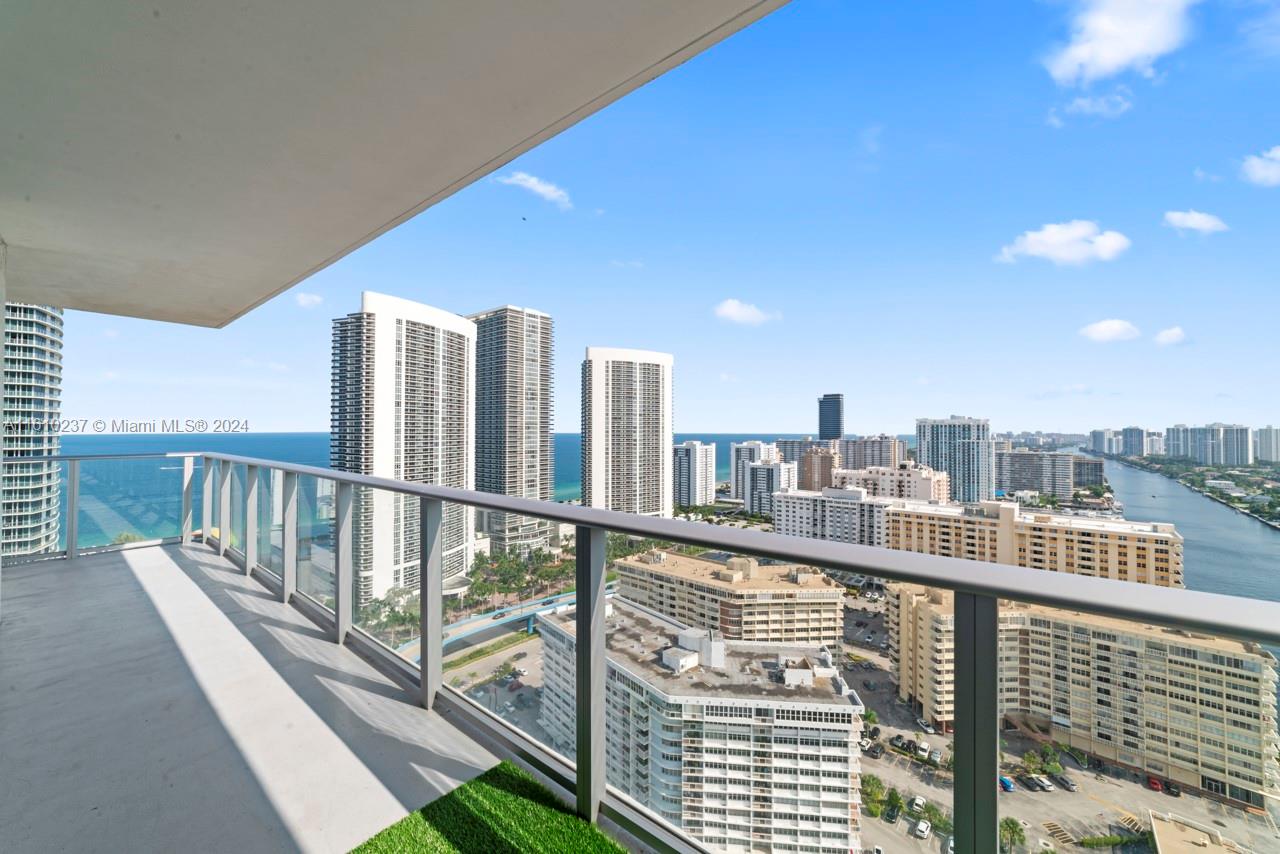 4010 SOUTH OCEAN CONDO - Residential