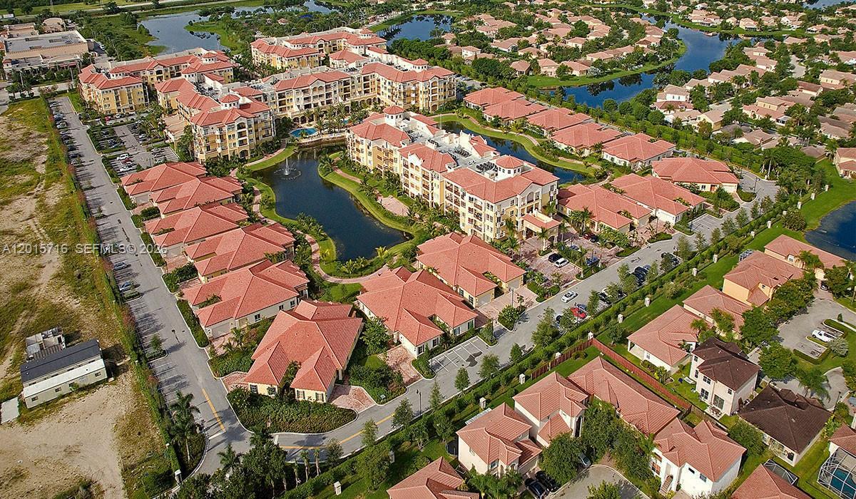 WESTON 55 PLUS CONDO - Residential