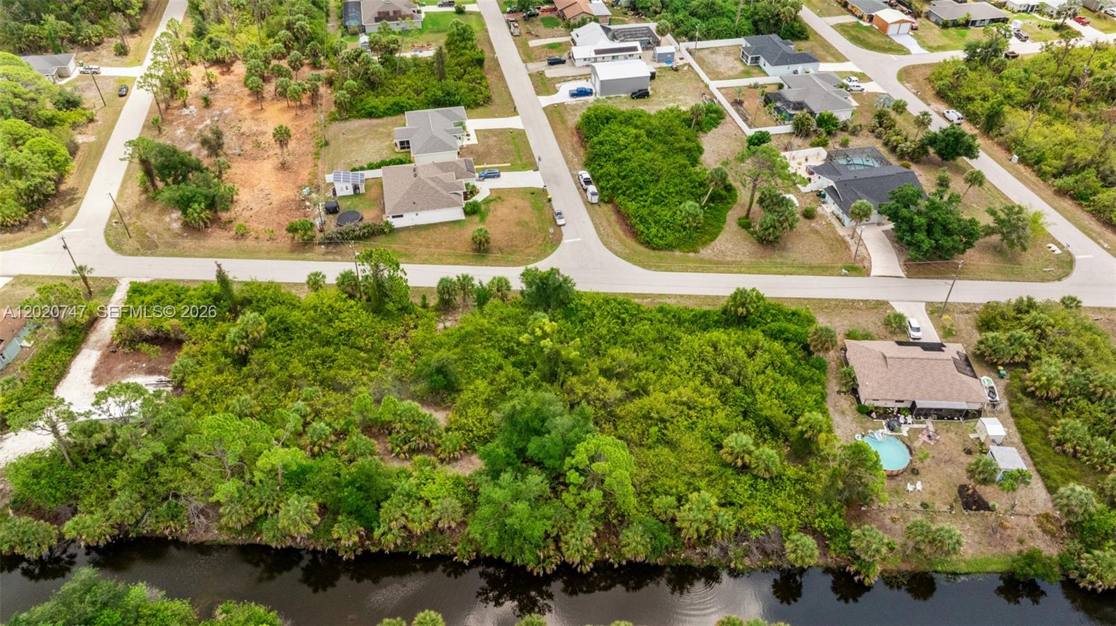 PORT CHARLOTTE SECTION 87 - Land
