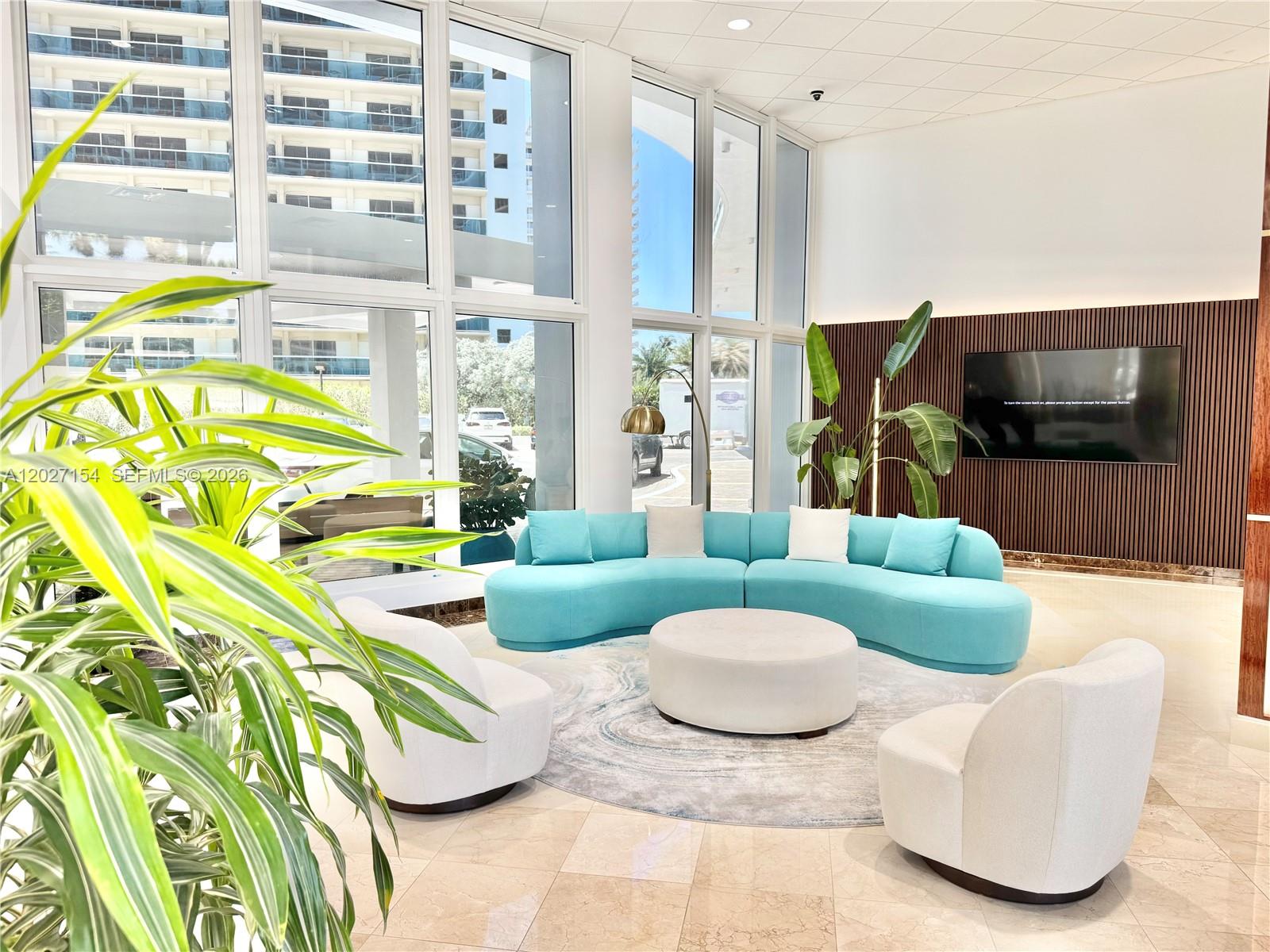 GALLEON CONDO - Residential