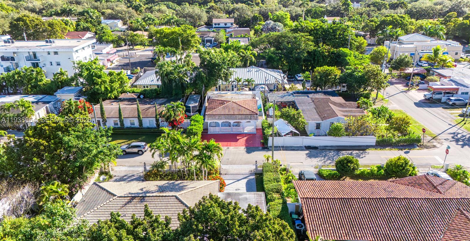 TAMIAMI ACRES PLAN 1 - Residential