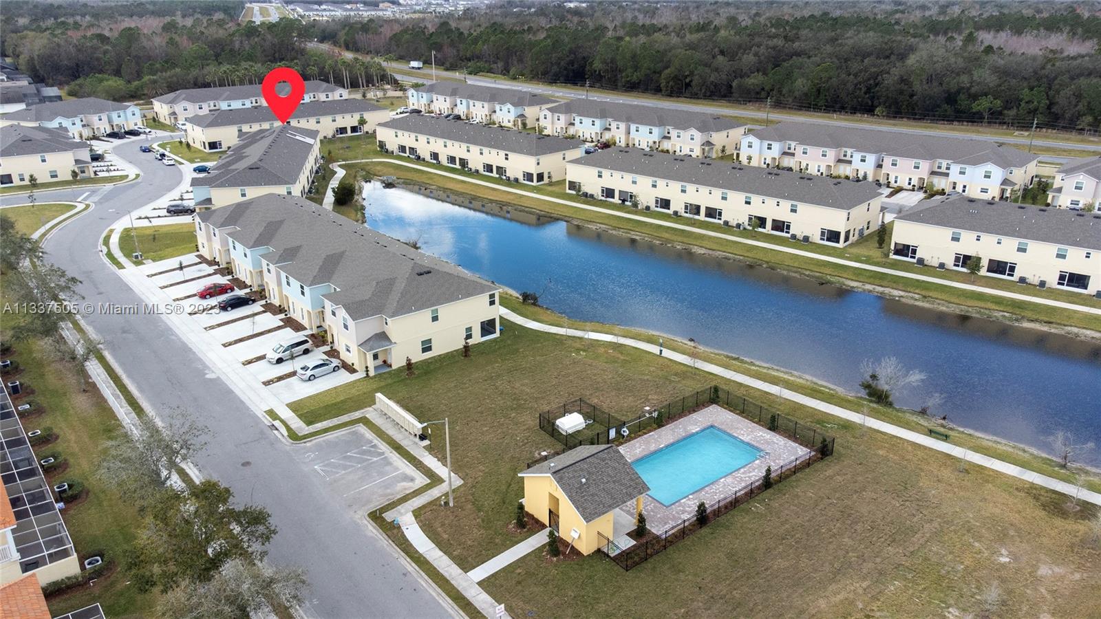 FIESTA KEY - Residential