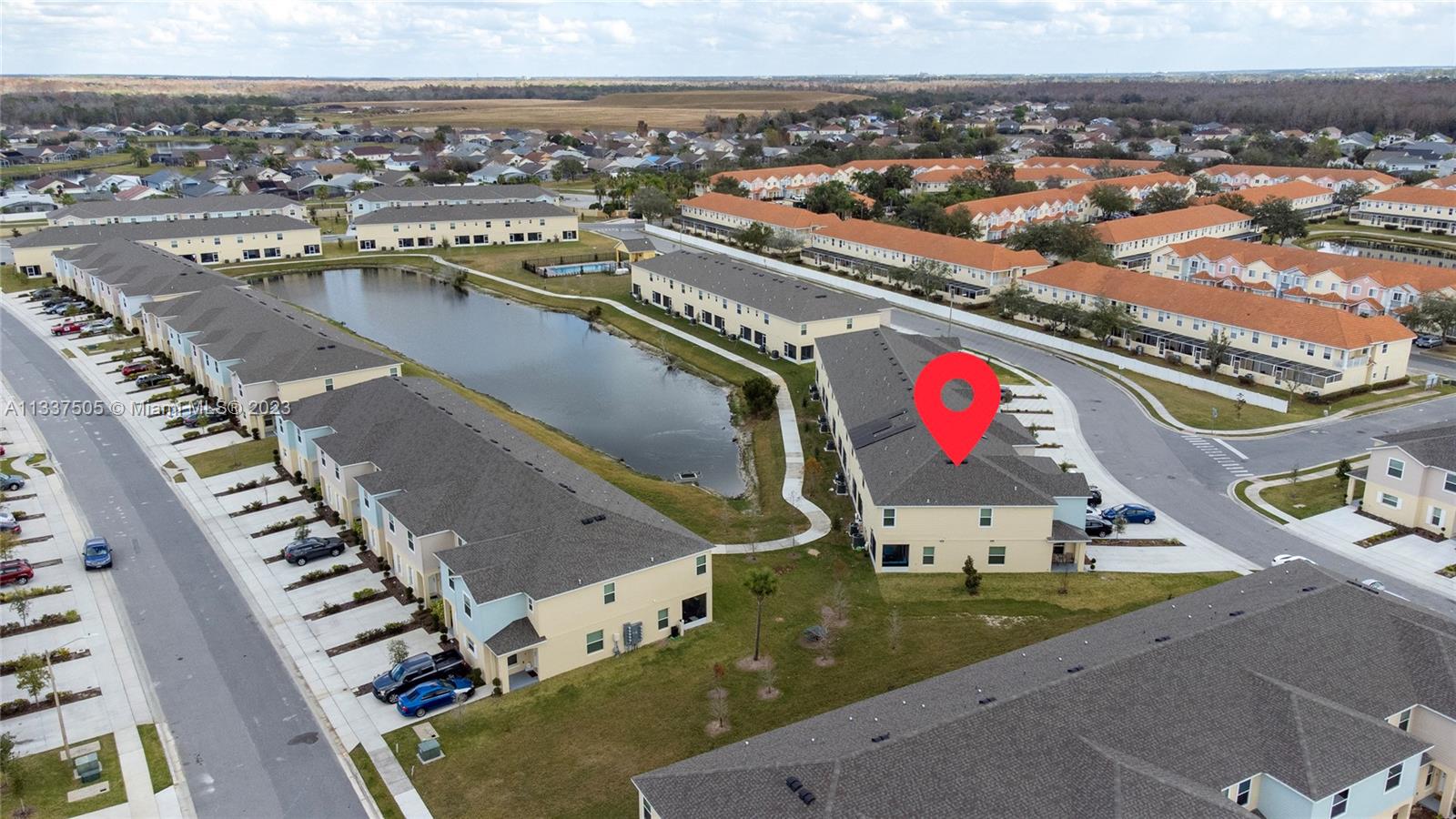 FIESTA KEY - Residential