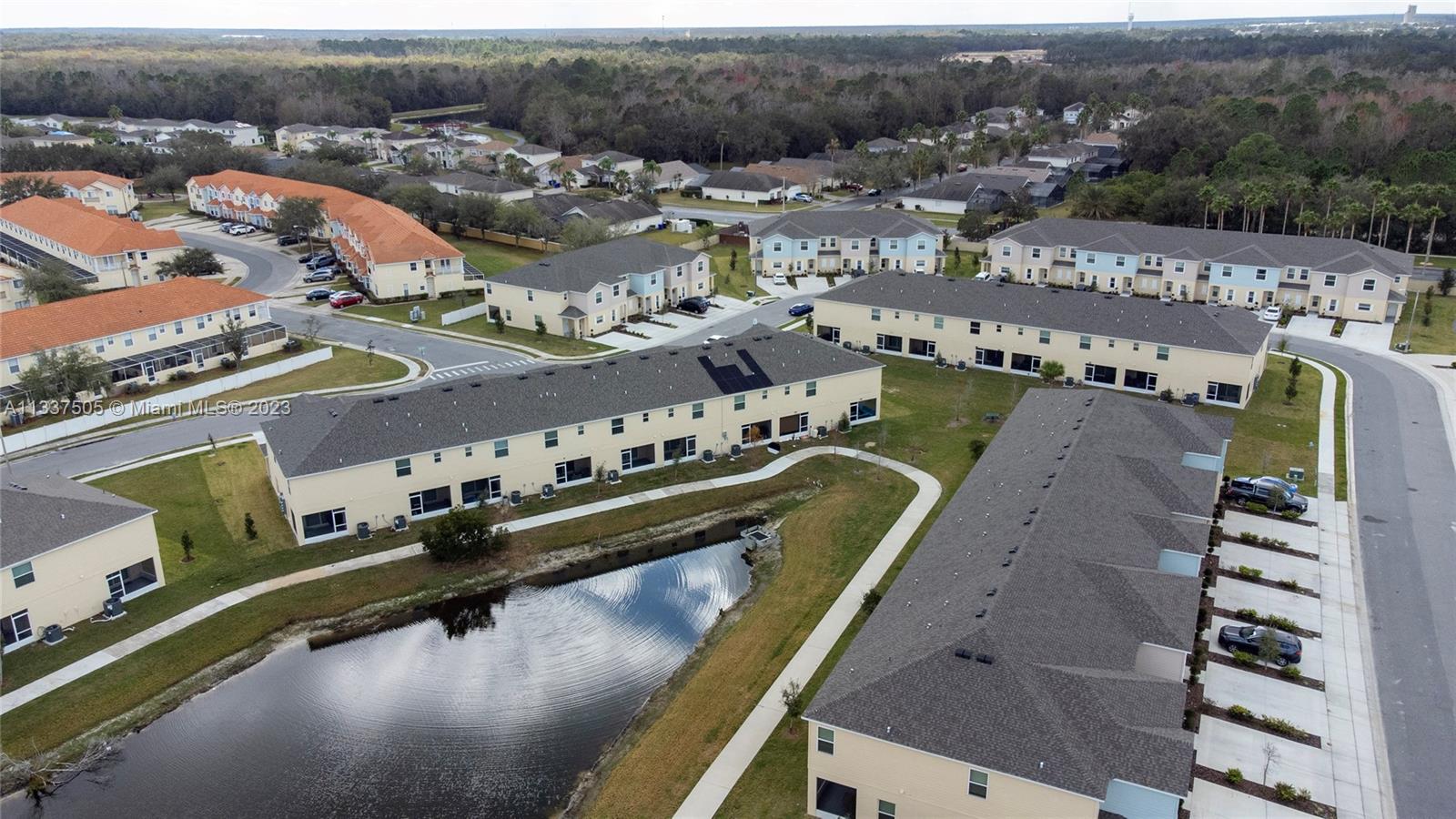 FIESTA KEY - Residential