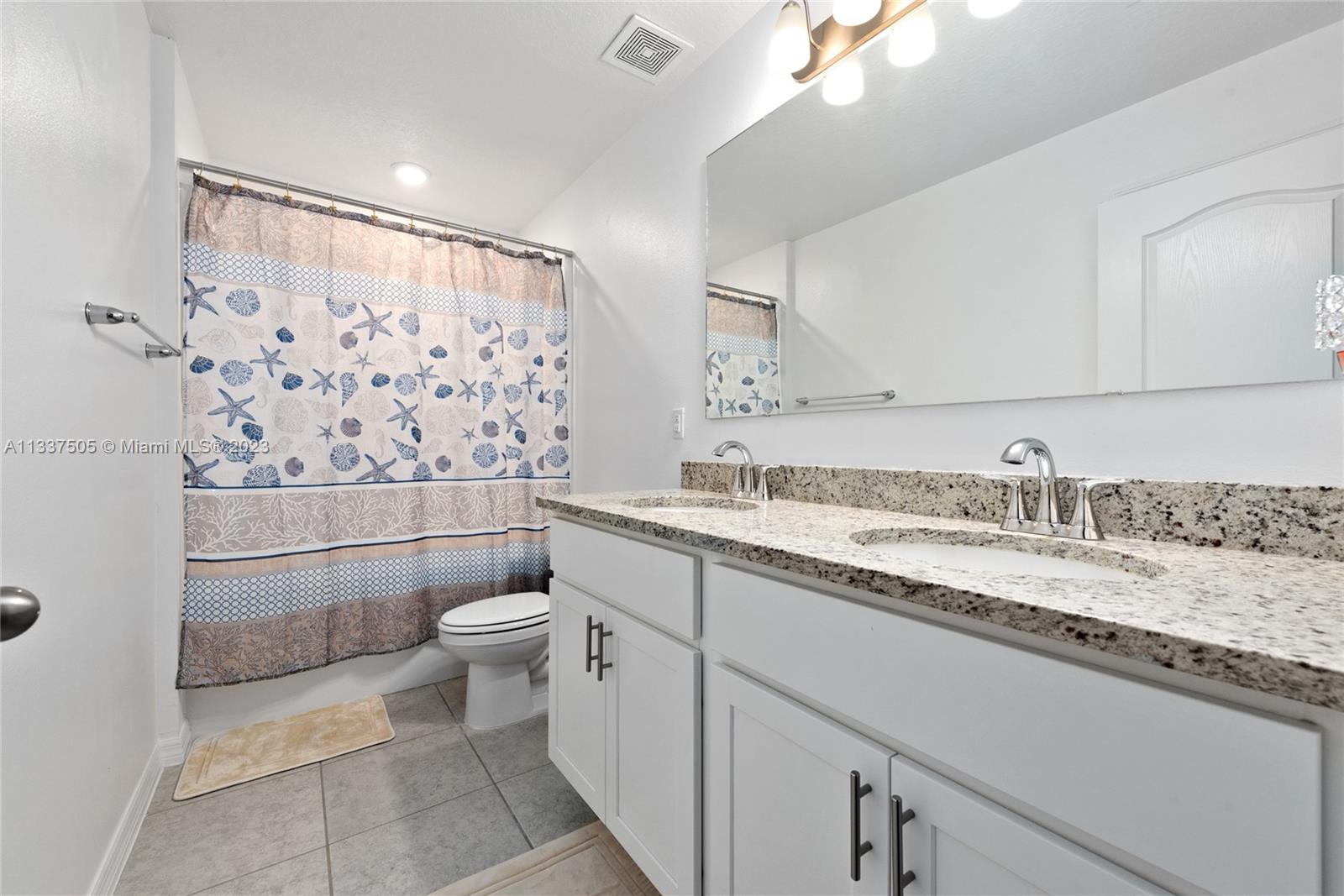 FIESTA KEY - Residential