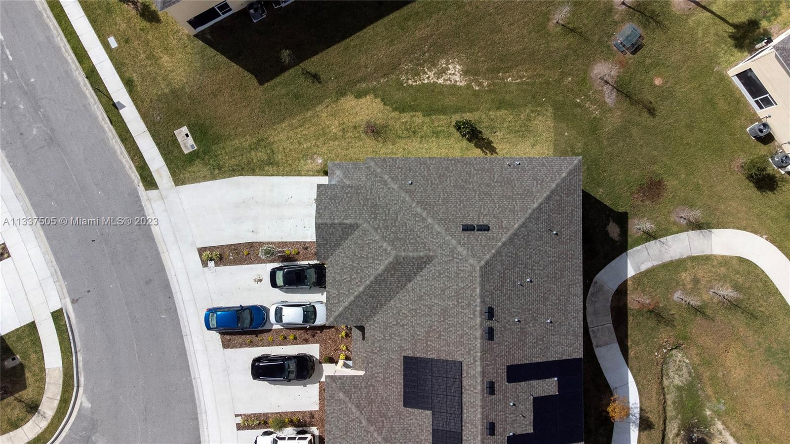 FIESTA KEY - Residential