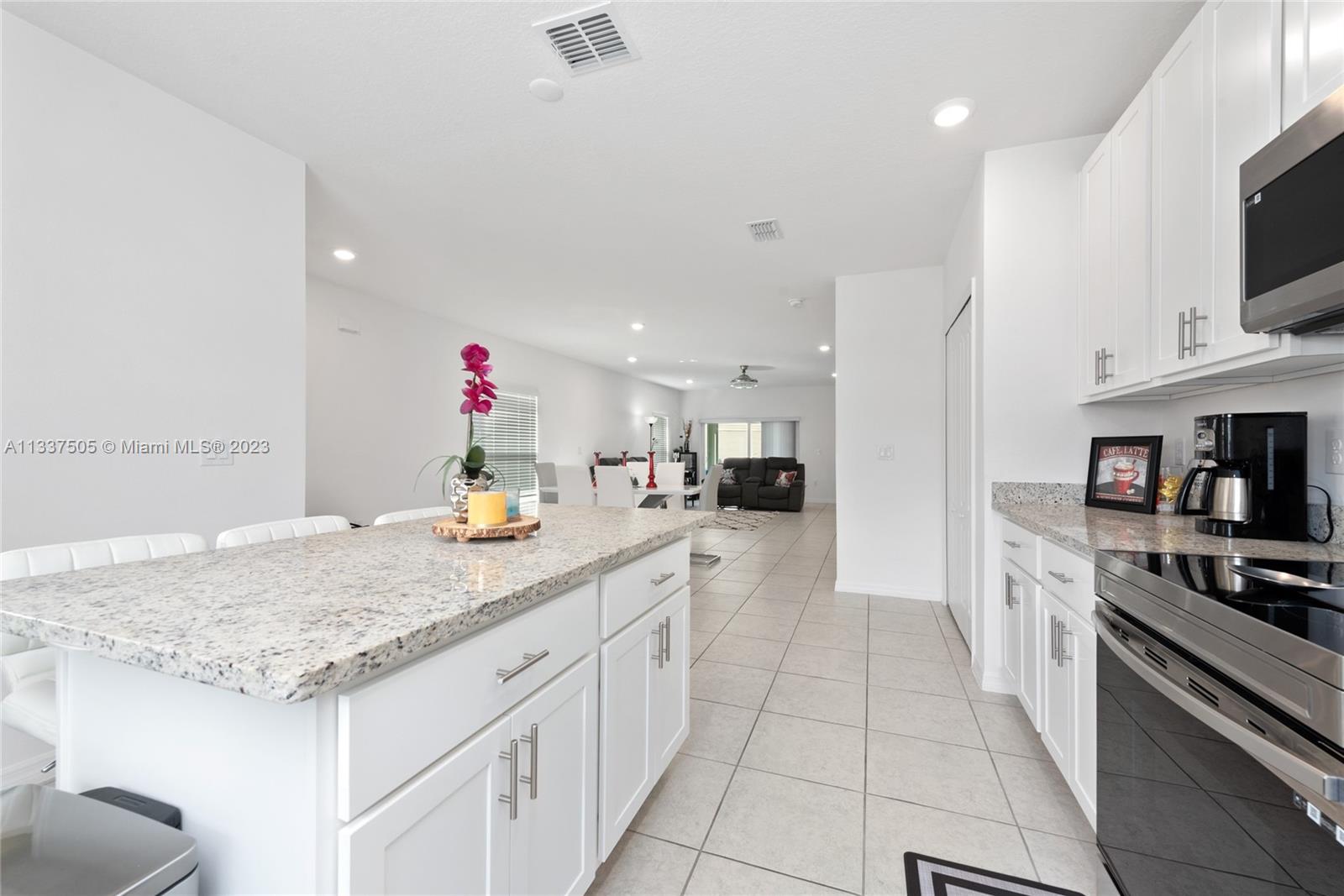 FIESTA KEY - Residential