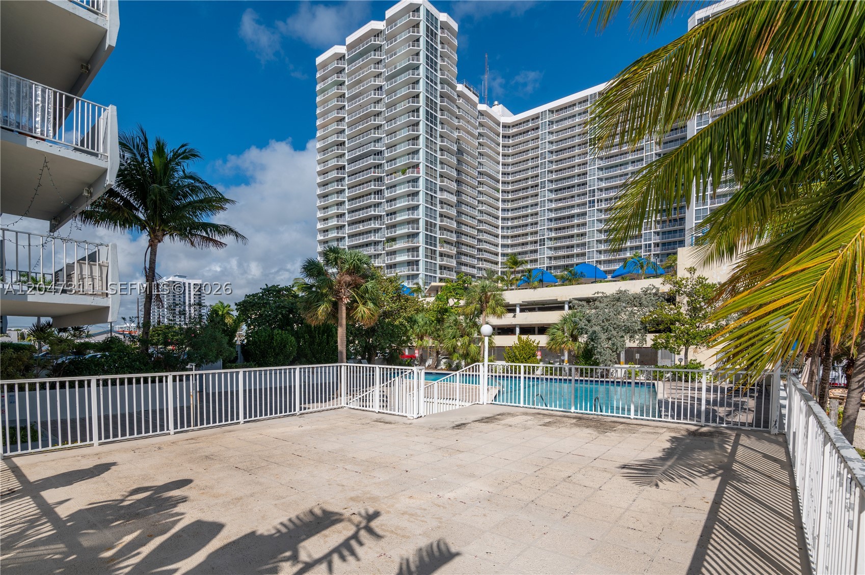 CARIBBEAN TOWERS CONDO - Residential Lease