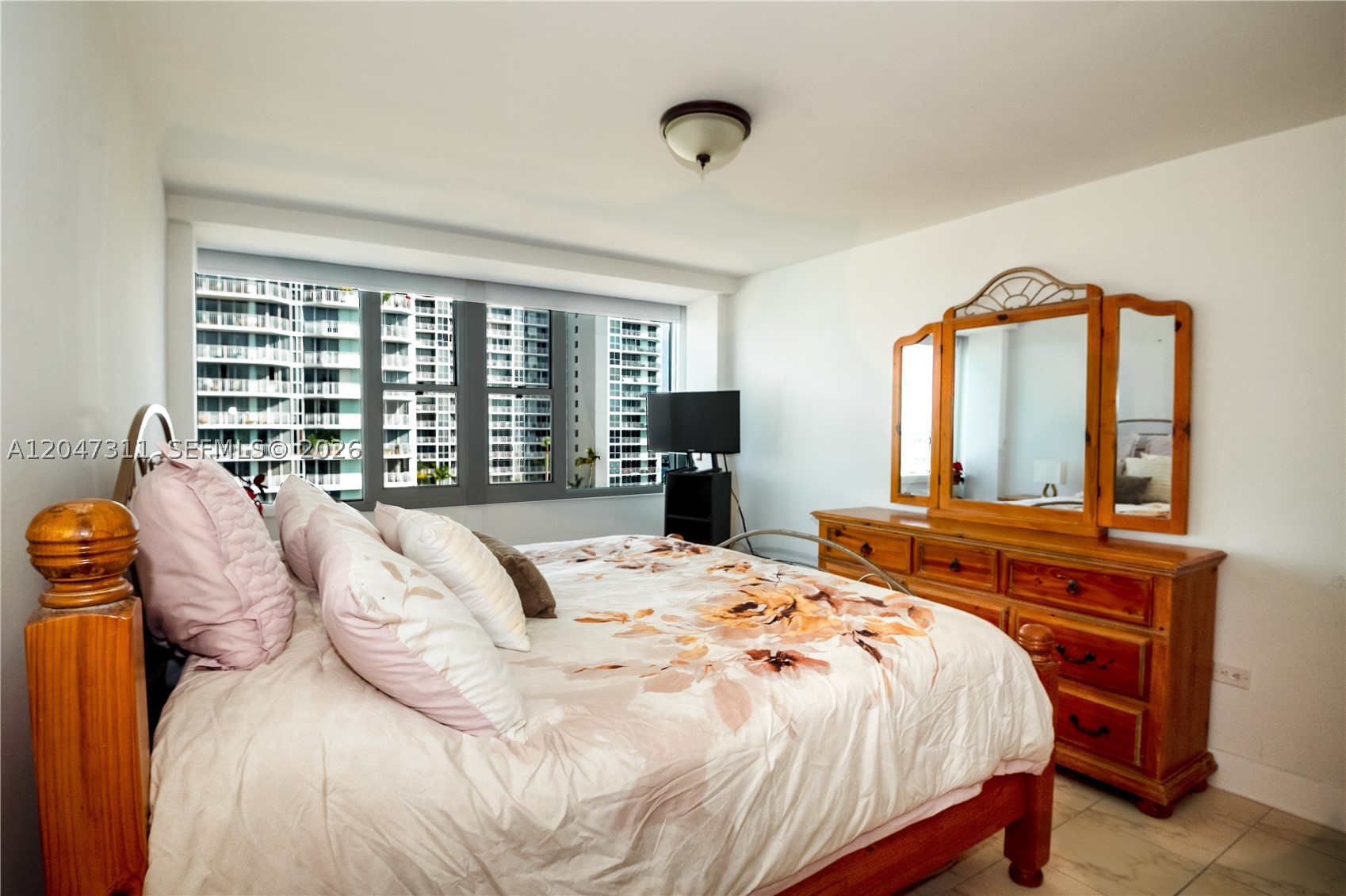 CARIBBEAN TOWERS CONDO - Residential Lease