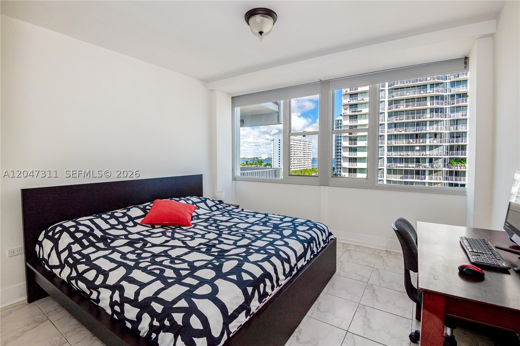 CARIBBEAN TOWERS CONDO - Residential Lease