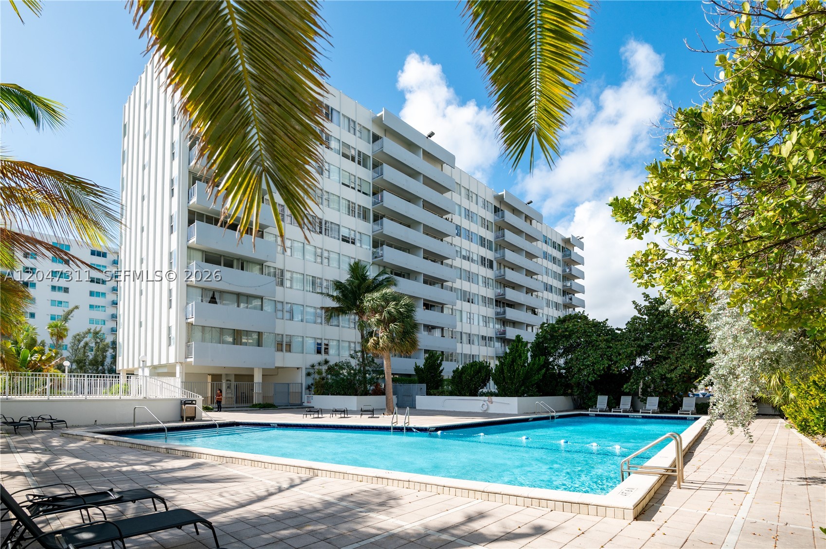 CARIBBEAN TOWERS CONDO - Residential Lease