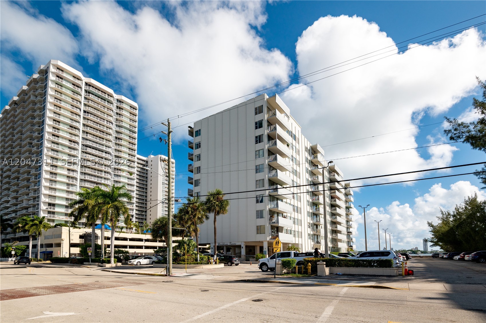 CARIBBEAN TOWERS CONDO - Residential Lease