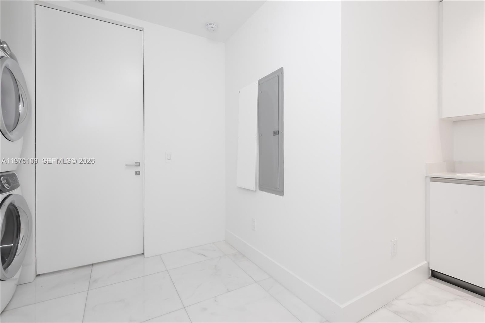 18975 COLLINS CONDO - Residential
