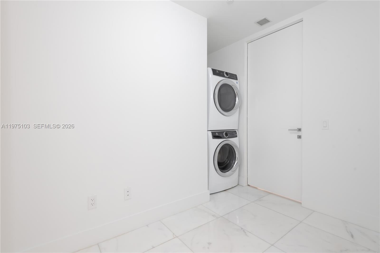 18975 COLLINS CONDO - Residential