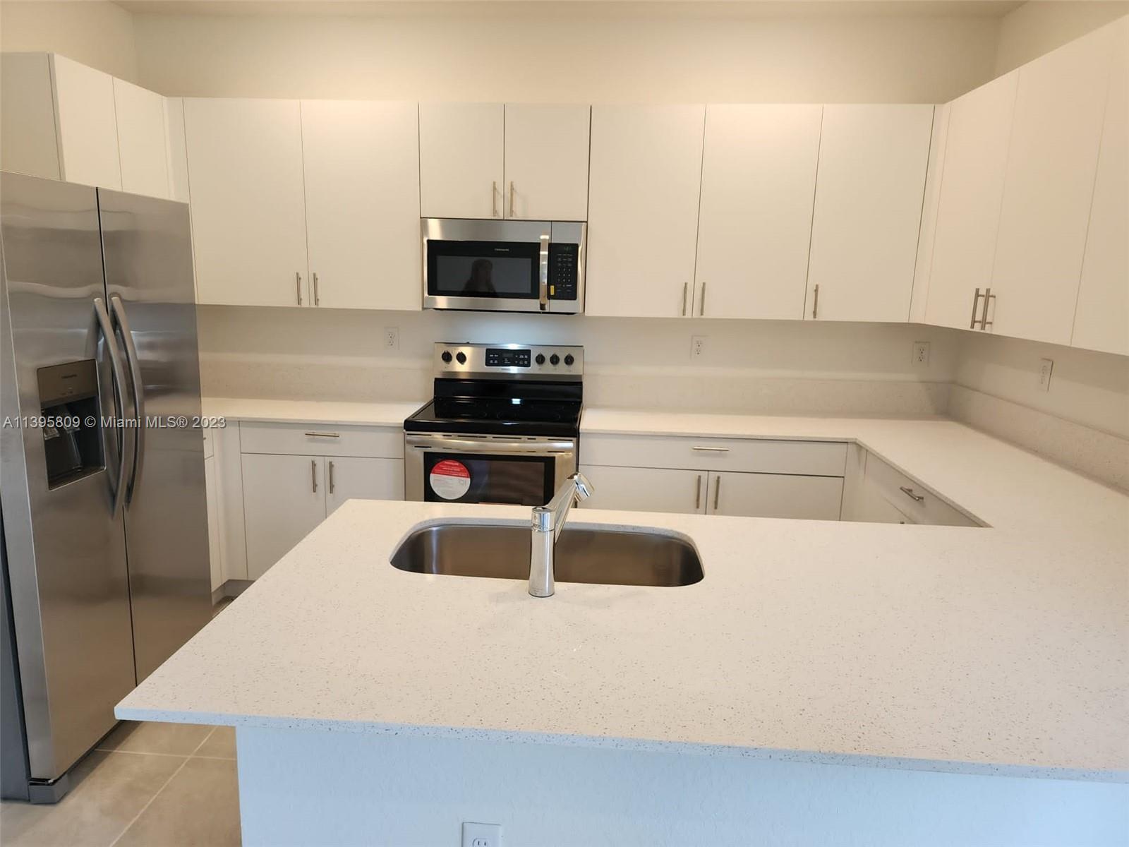 PINE ISLE - Residential Lease