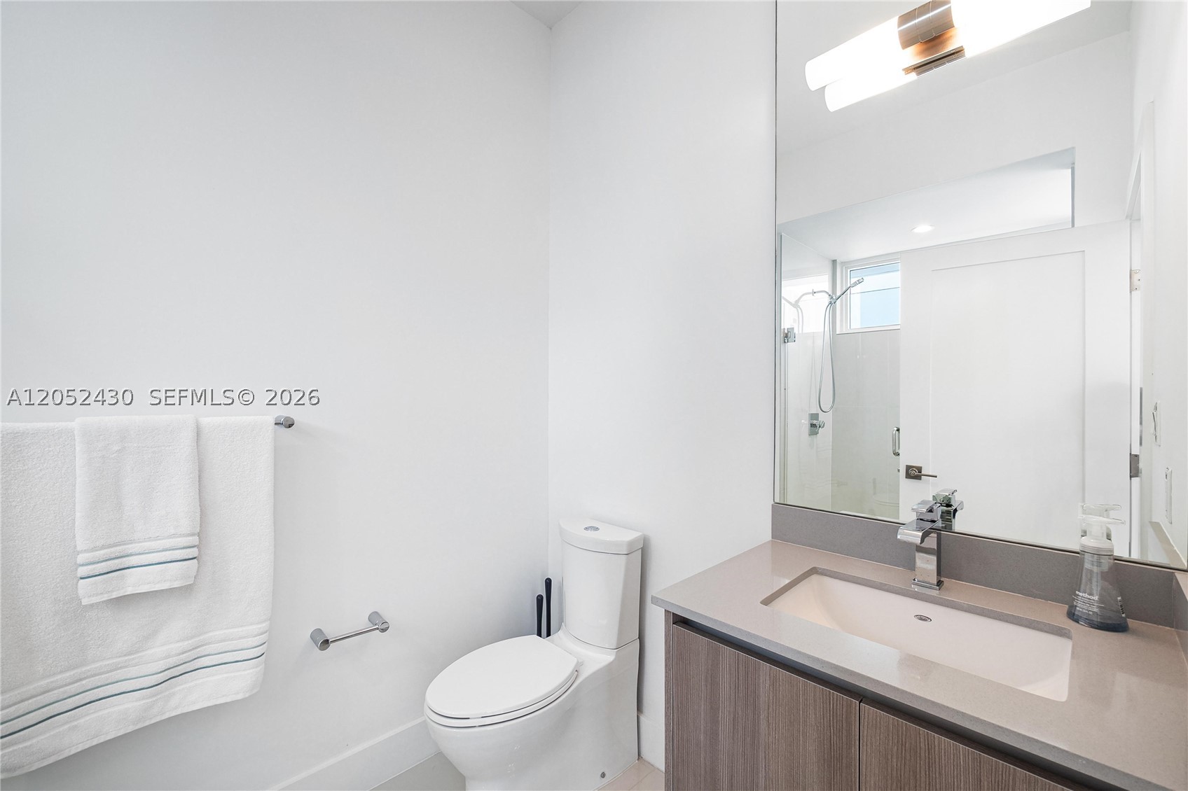 NORTH ISLE OF NORMANDY - Residential Lease