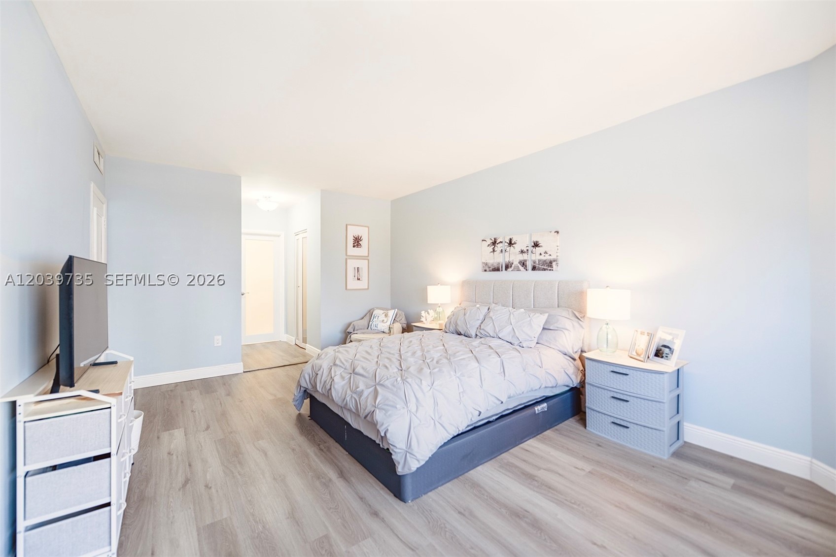 HEMISPHERES CONDO - Residential