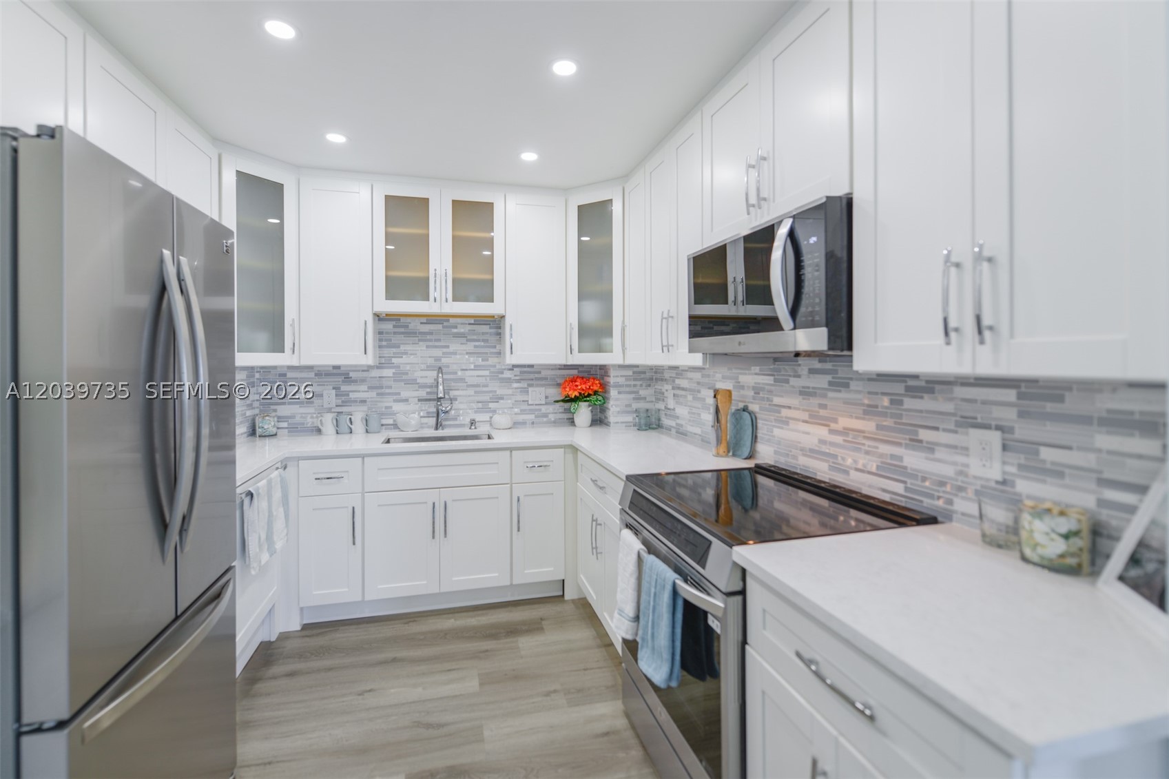 HEMISPHERES CONDO - Residential