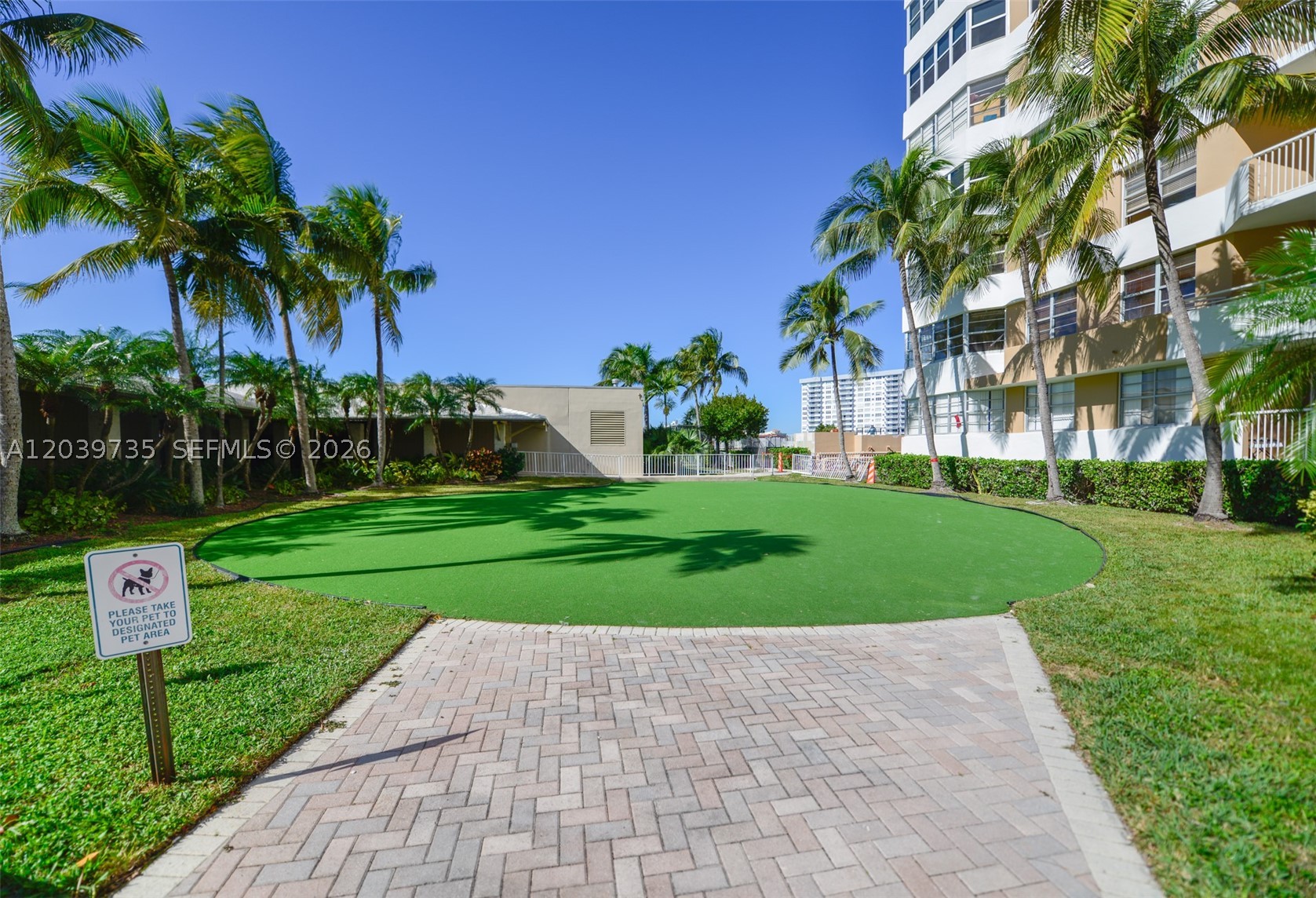HEMISPHERES CONDO - Residential