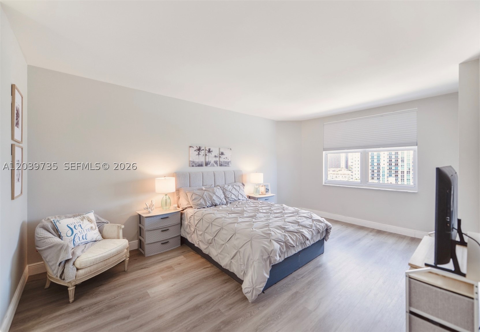 HEMISPHERES CONDO - Residential