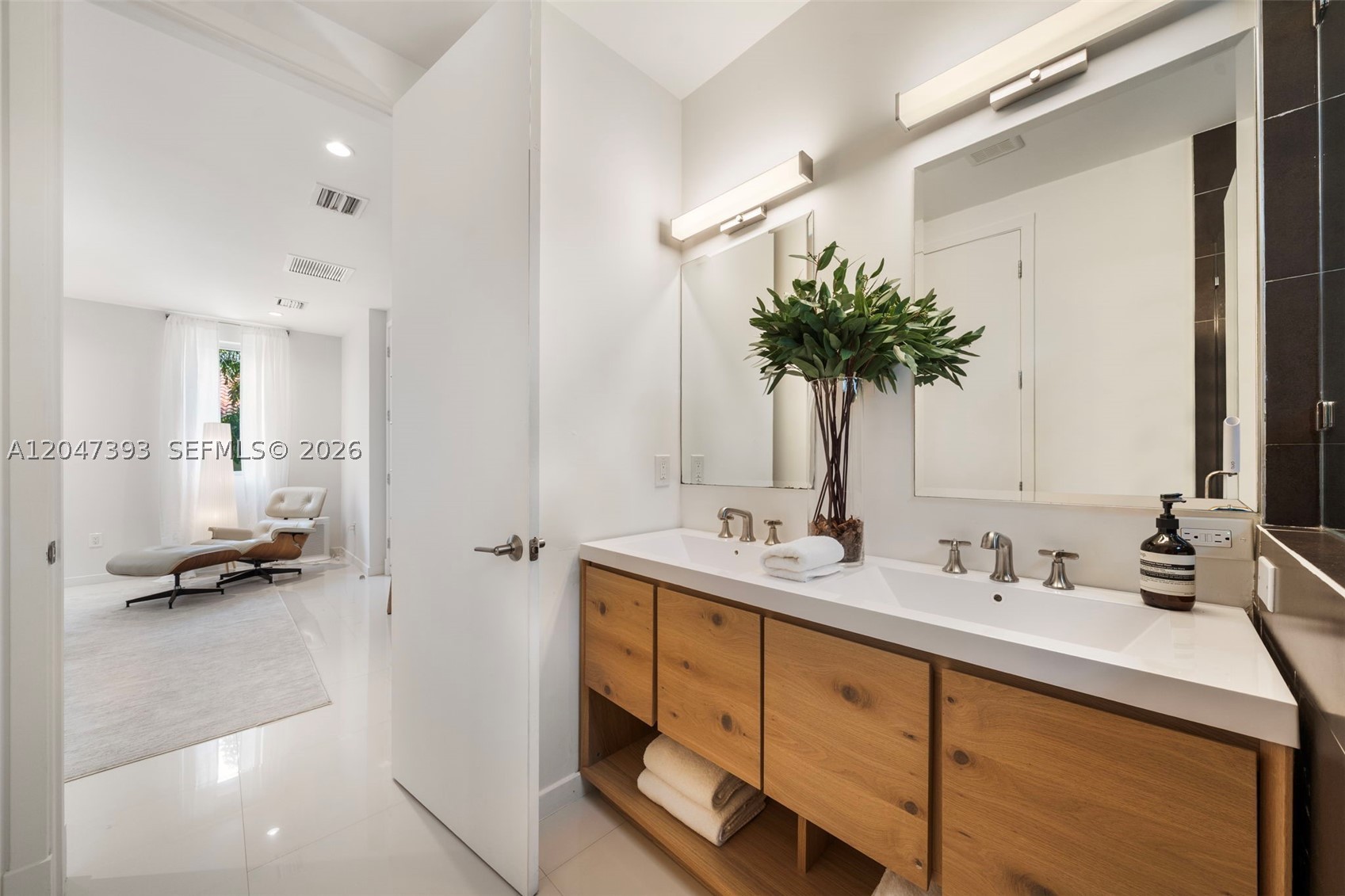 3251-53 SW 32 AVE CONDO - Residential