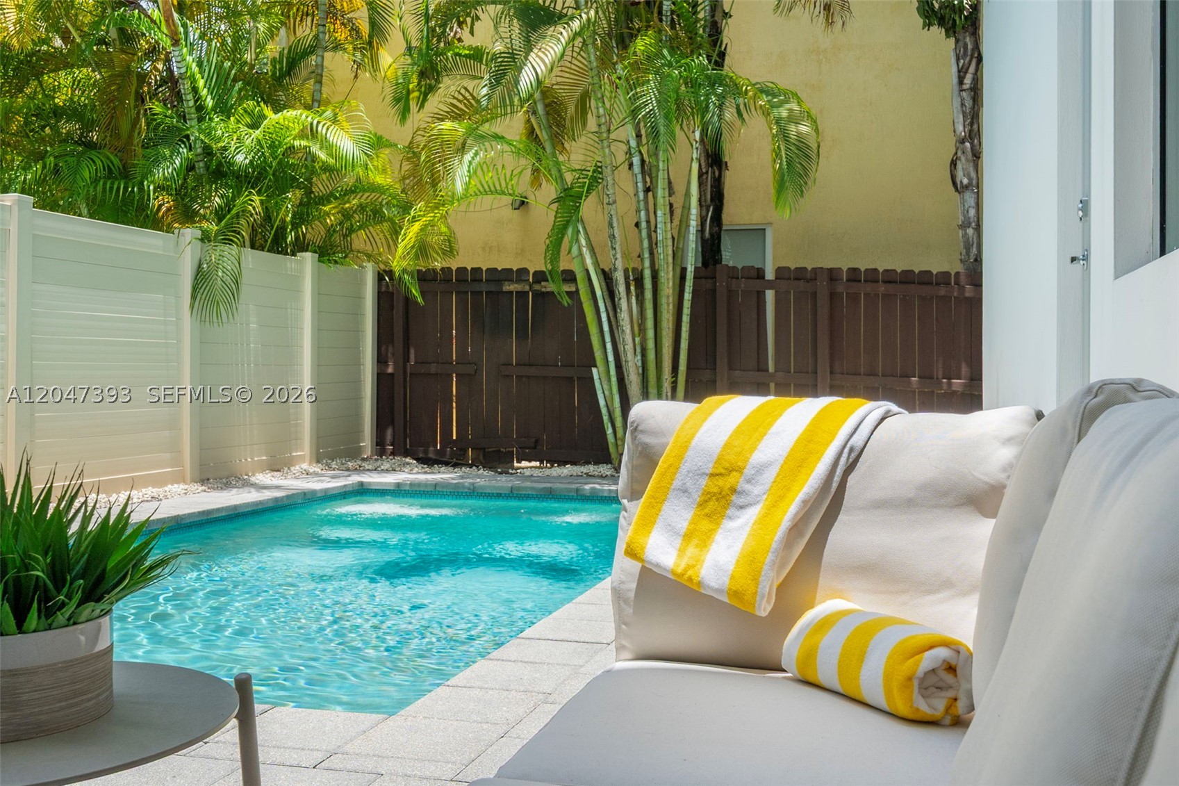 3251-53 SW 32 AVE CONDO - Residential