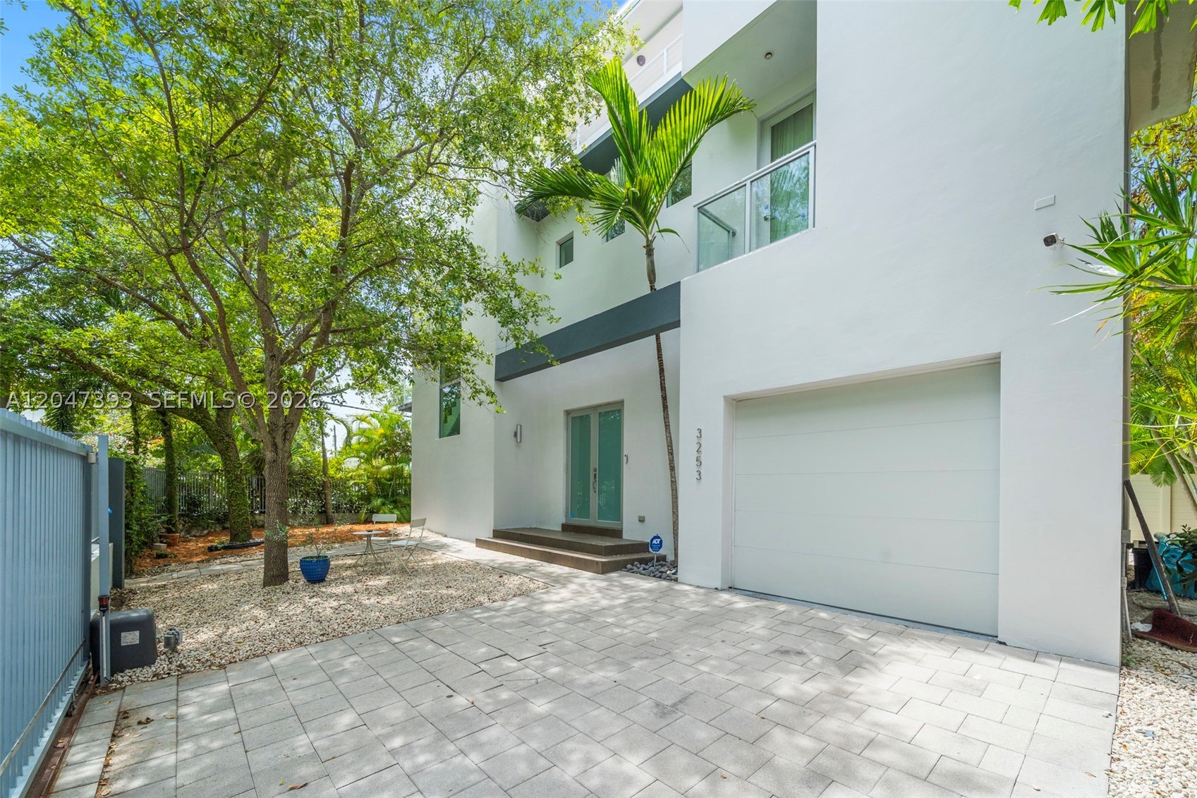 3251-53 SW 32 AVE CONDO - Residential