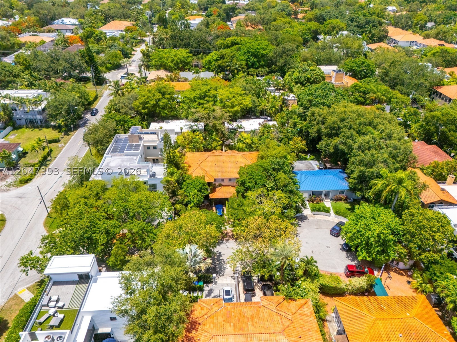 3251-53 SW 32 AVE CONDO - Residential