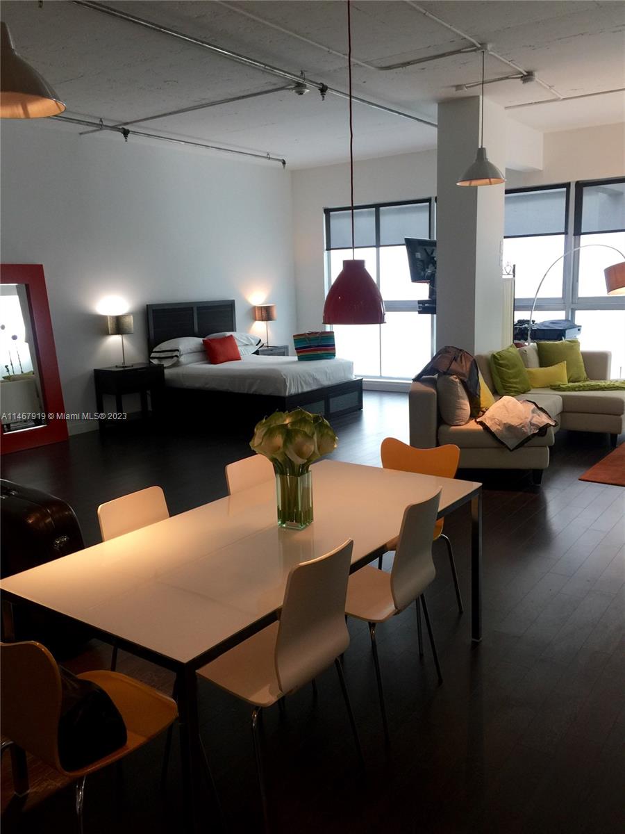 INDUSTRY CONDO - Residential Lease