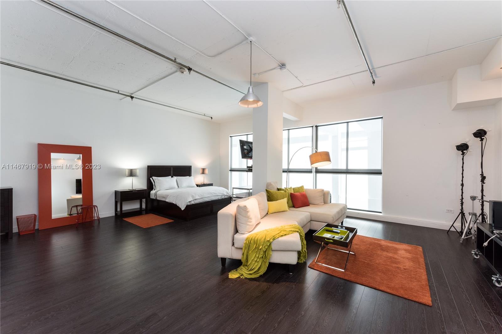 INDUSTRY CONDO - Residential Lease
