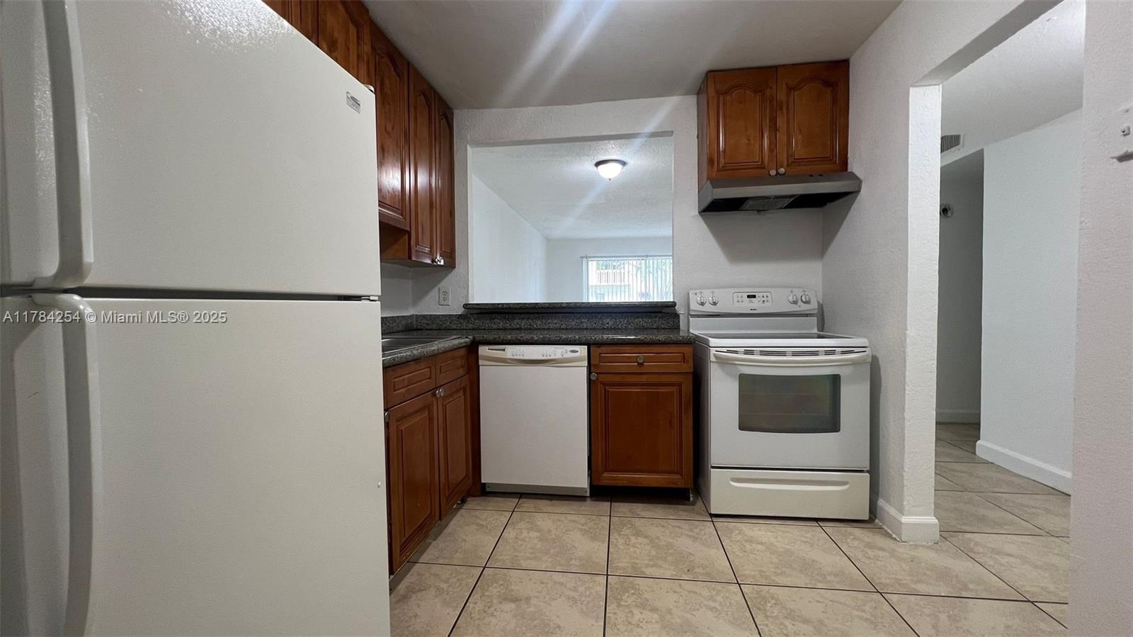 OLA CONDO - Residential Lease