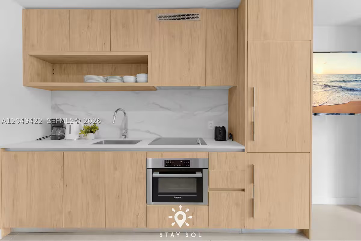 THE CROSBY - Residential