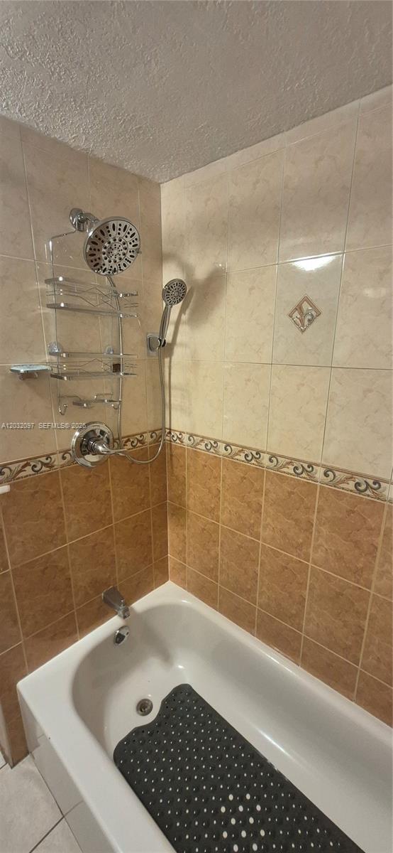 LYNN PARK REPLAT - Residential Lease
