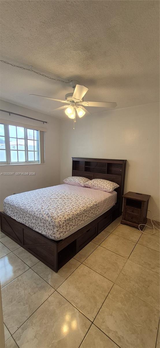 LYNN PARK REPLAT - Residential Lease