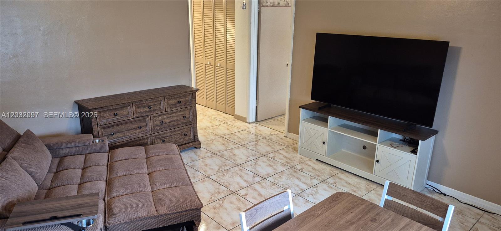 LYNN PARK REPLAT - Residential Lease