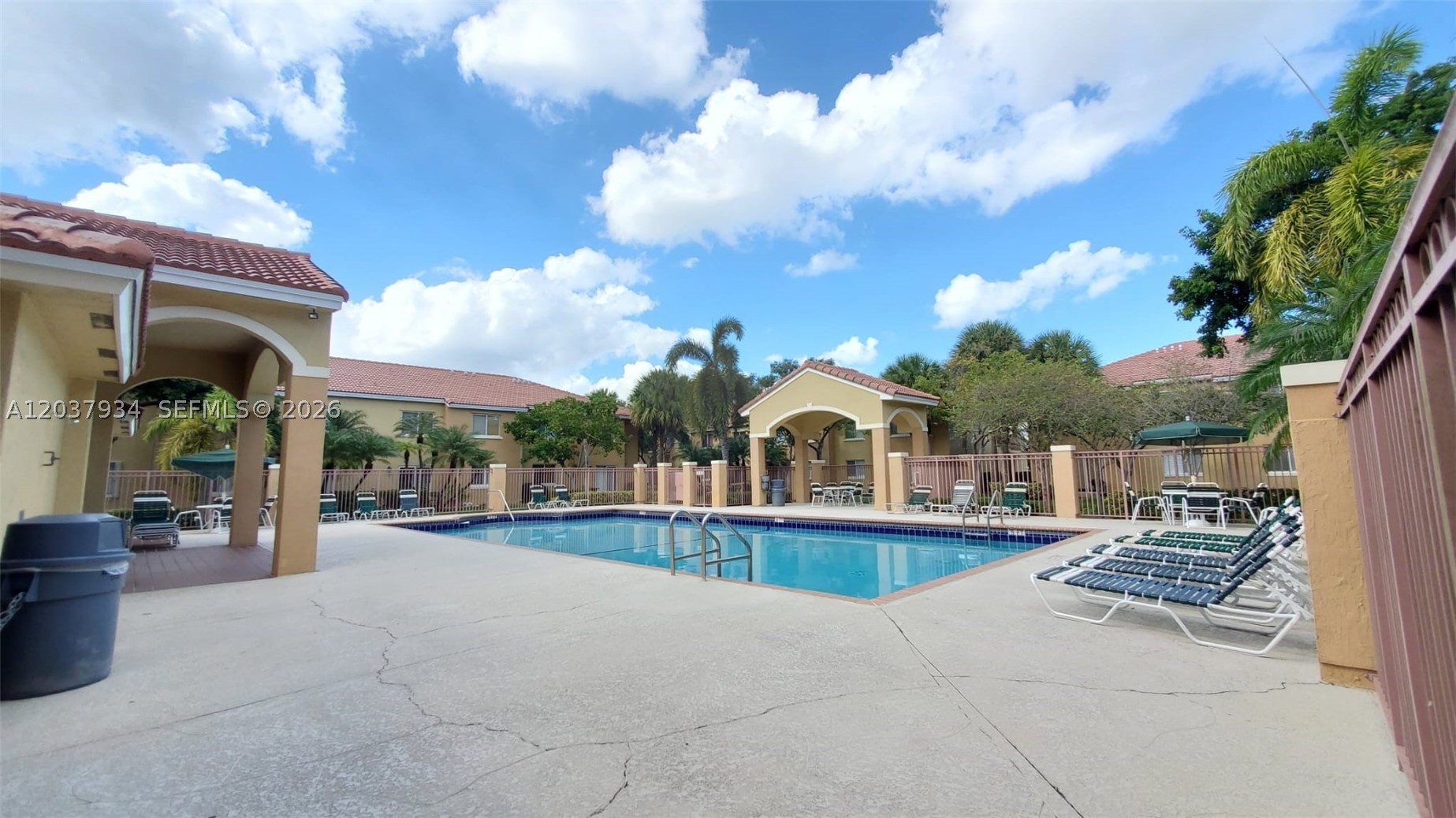 COVE AT FRENCH VILLAS - Residential Lease
