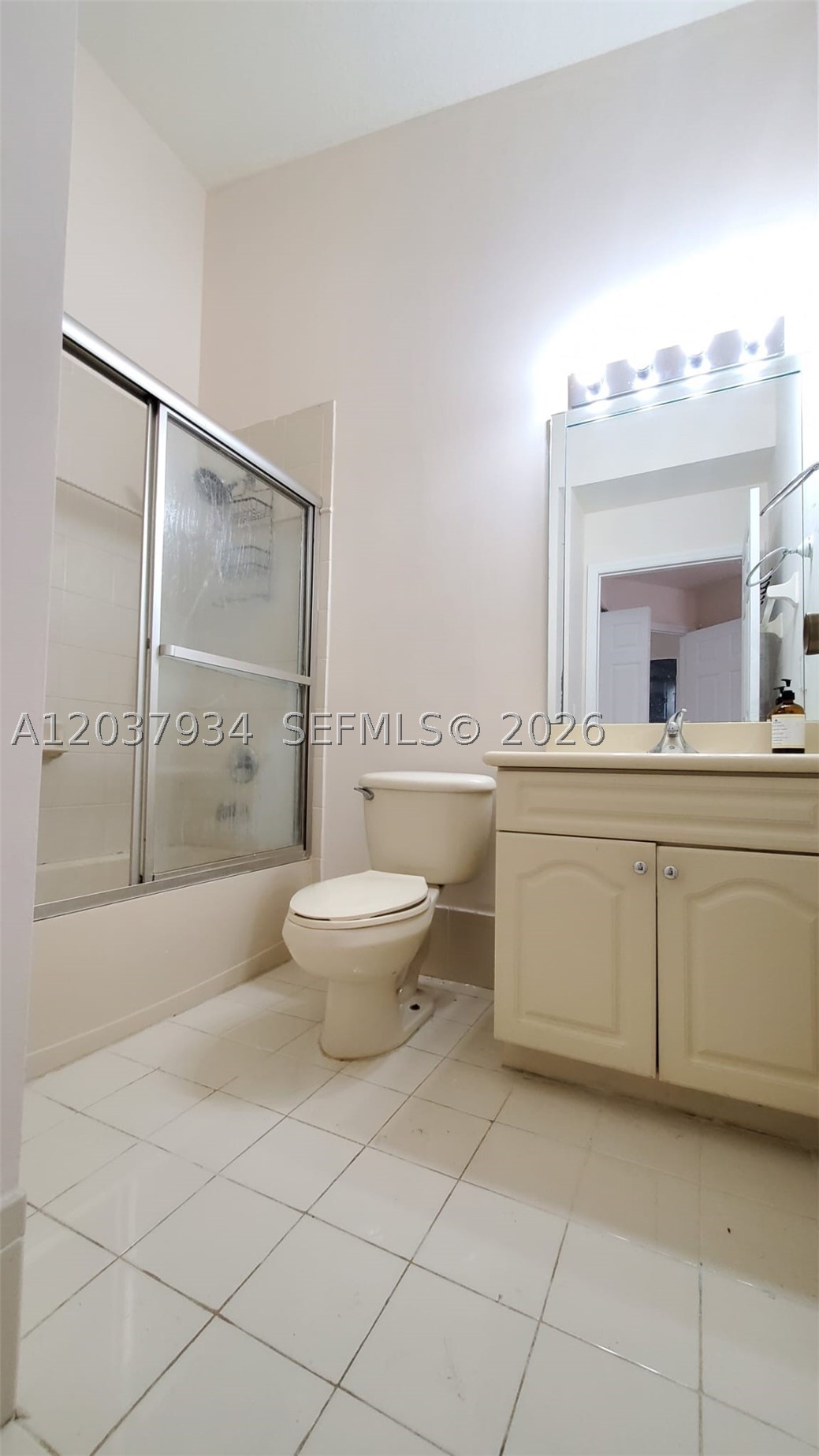 COVE AT FRENCH VILLAS - Residential Lease